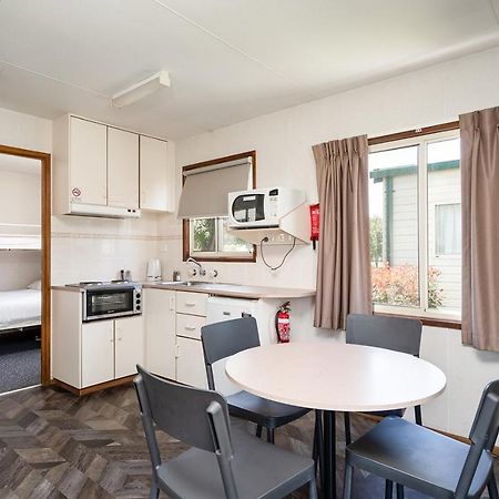 Gundagai Cabins & Tourist Park Ngoại thất bức ảnh
