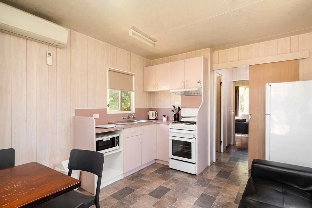 Gundagai Cabins & Tourist Park Ngoại thất bức ảnh