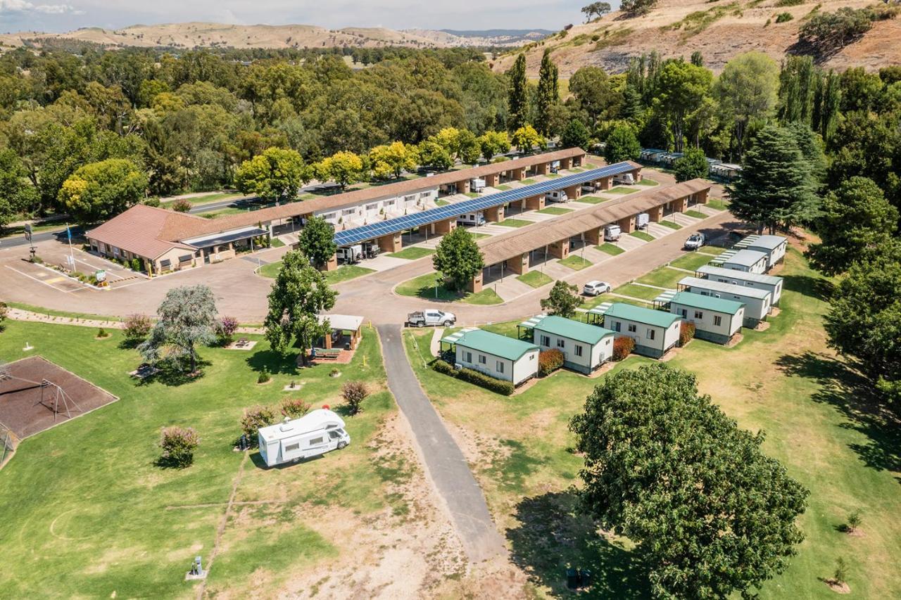 Gundagai Cabins & Tourist Park Ngoại thất bức ảnh