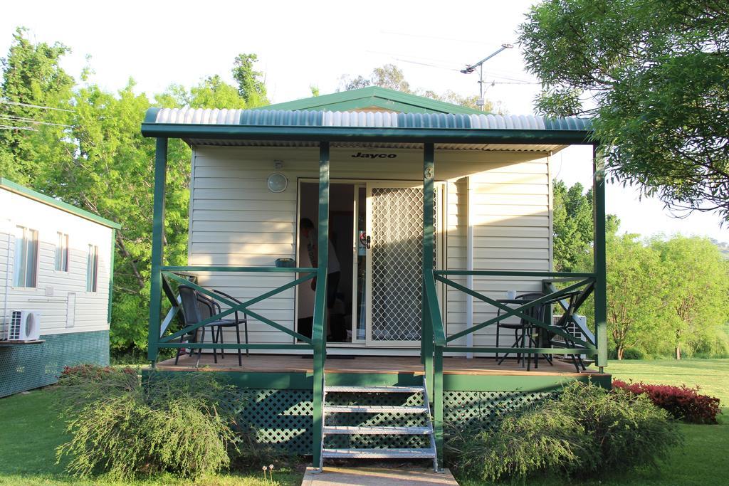 Gundagai Cabins & Tourist Park Ngoại thất bức ảnh