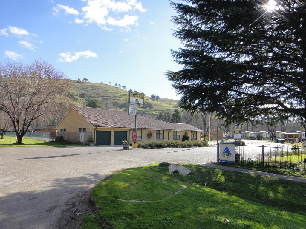 Gundagai Cabins & Tourist Park Ngoại thất bức ảnh