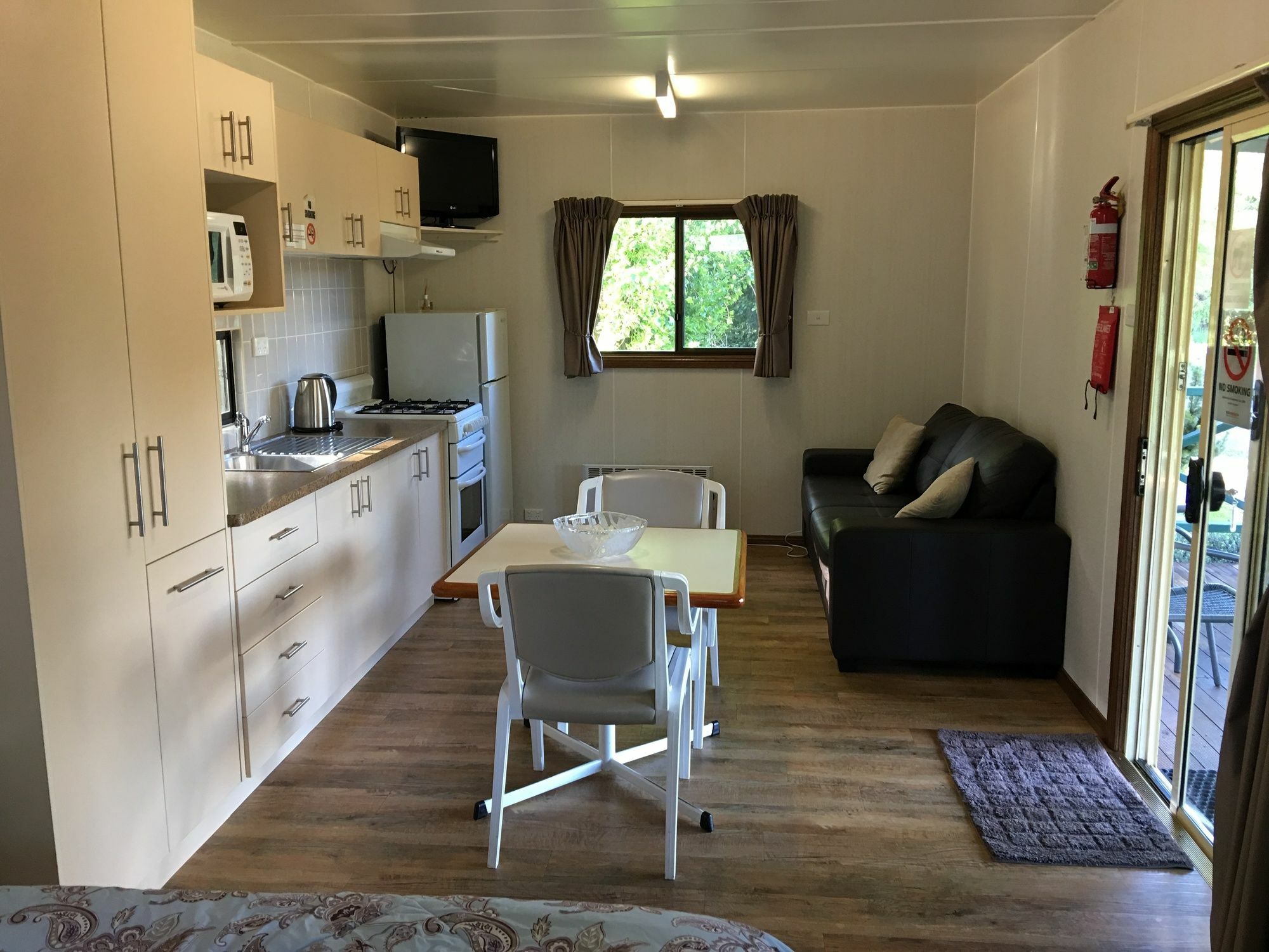 Gundagai Cabins & Tourist Park Ngoại thất bức ảnh